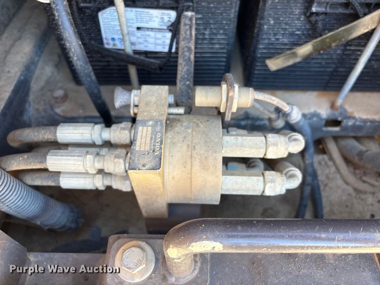 image for item ED5012 2020 Volvo EC300EL excavator