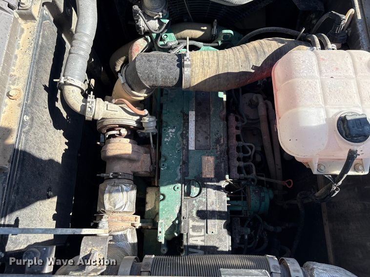 image for item ED5012 2020 Volvo EC300EL excavator