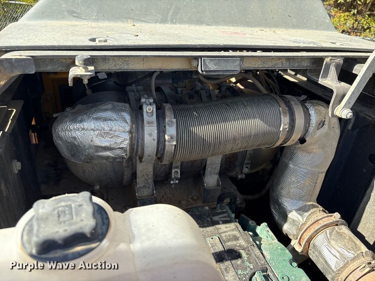 image for item ED5012 2020 Volvo EC300EL excavator