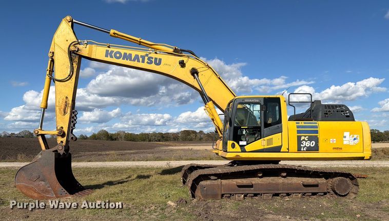 image for item ED5014 2017 Komatsu PC360LC-11 excavator