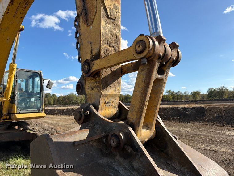 image for item ED5014 2017 Komatsu PC360LC-11 excavator