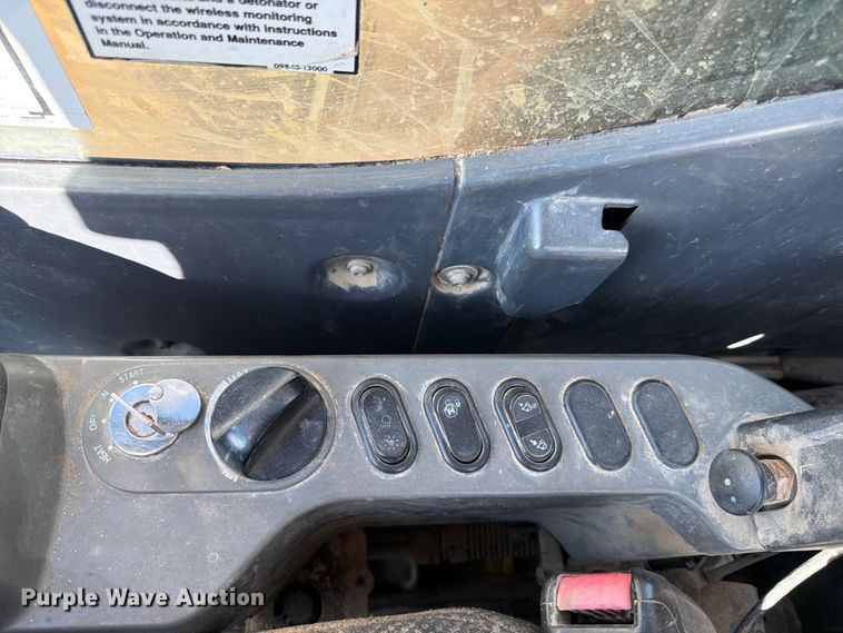 image for item ED5014 2017 Komatsu PC360LC-11 excavator