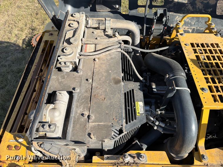 image for item ED5014 2017 Komatsu PC360LC-11 excavator