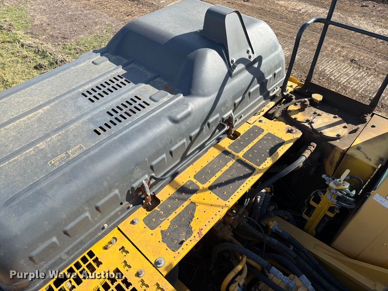 image for item ED5014 2017 Komatsu PC360LC-11 excavator