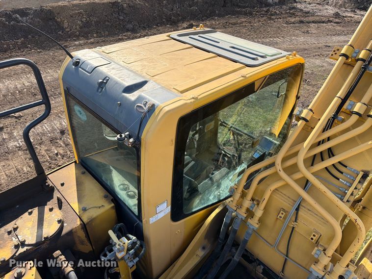 image for item ED5014 2017 Komatsu PC360LC-11 excavator