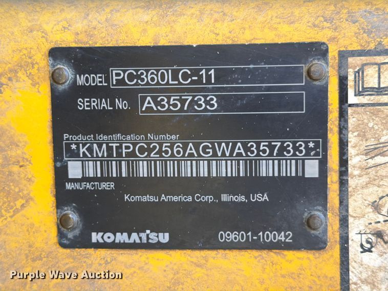 image for item ED5014 2017 Komatsu PC360LC-11 excavator