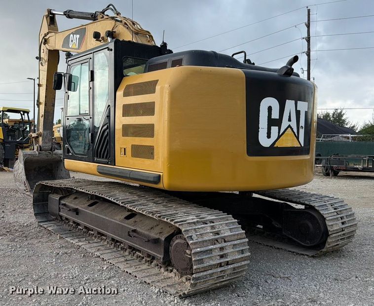 image for item ED5015 2015 Caterpillar 320E LRR excavator