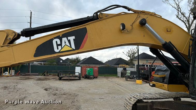 image for item ED5015 2015 Caterpillar 320E LRR excavator