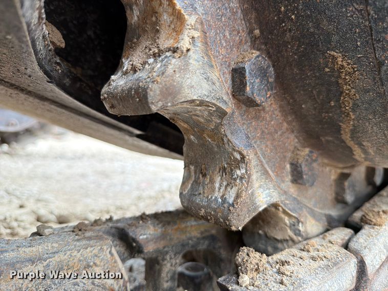 image for item ED5015 2015 Caterpillar 320E LRR excavator