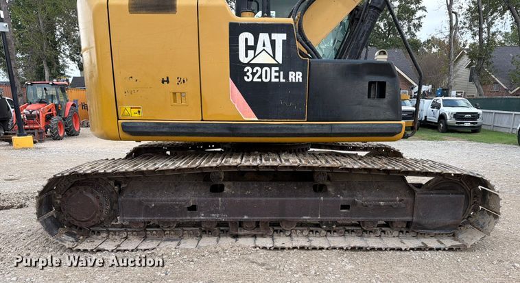 image for item ED5015 2015 Caterpillar 320E LRR excavator