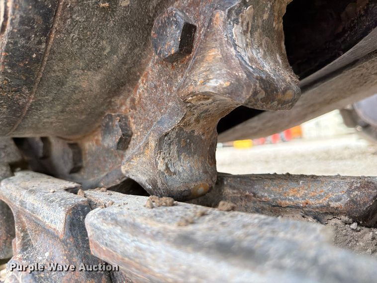 image for item ED5015 2015 Caterpillar 320E LRR excavator