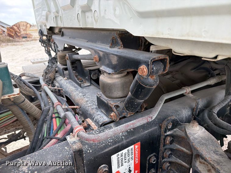 image for item ED5016 2022 International HX620 volumetric concrete mixer truck