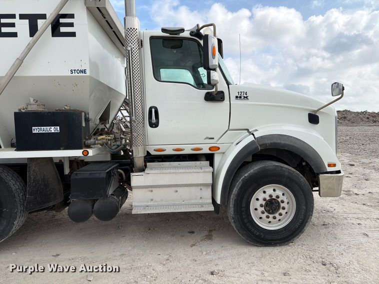 image for item ED5016 2022 International HX620 volumetric concrete mixer truck