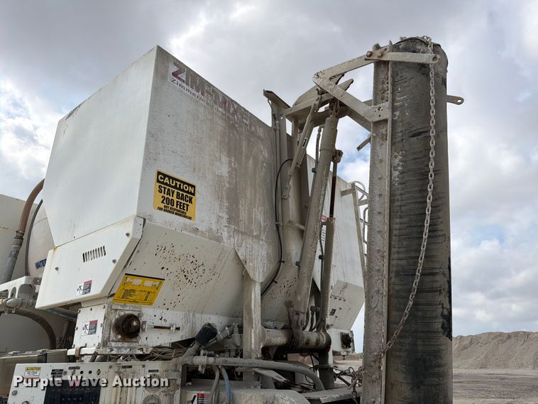 image for item ED5016 2022 International HX620 volumetric concrete mixer truck