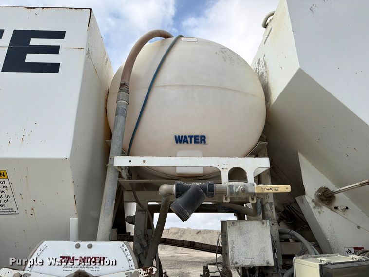 image for item ED5016 2022 International HX620 volumetric concrete mixer truck