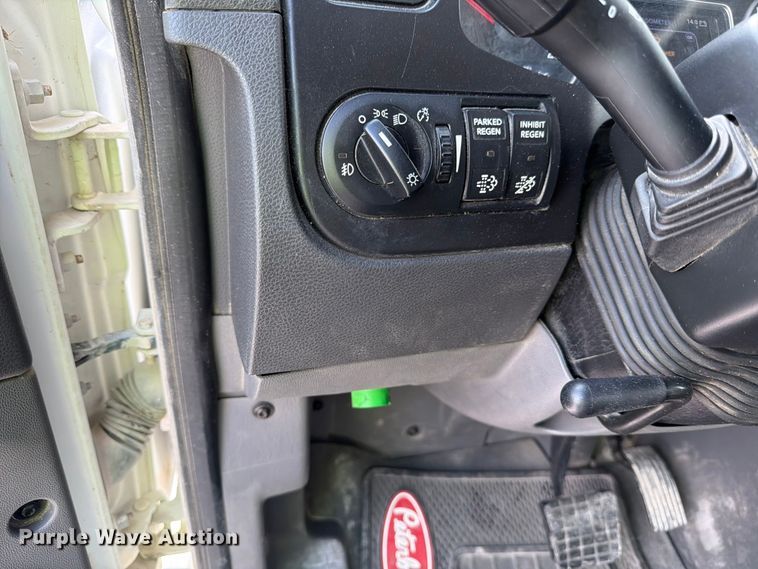 image for item ED5016 2022 International HX620 volumetric concrete mixer truck