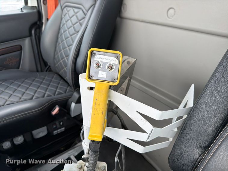 image for item ED5016 2022 International HX620 volumetric concrete mixer truck