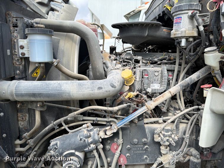 image for item ED5016 2022 International HX620 volumetric concrete mixer truck