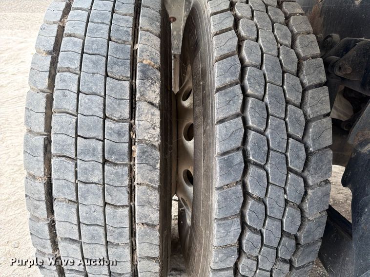 image for item ED5016 2022 International HX620 volumetric concrete mixer truck