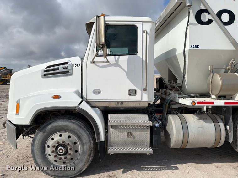 image for item ED5018 2021 Western Star 4700 volumetric concrete mixer truck