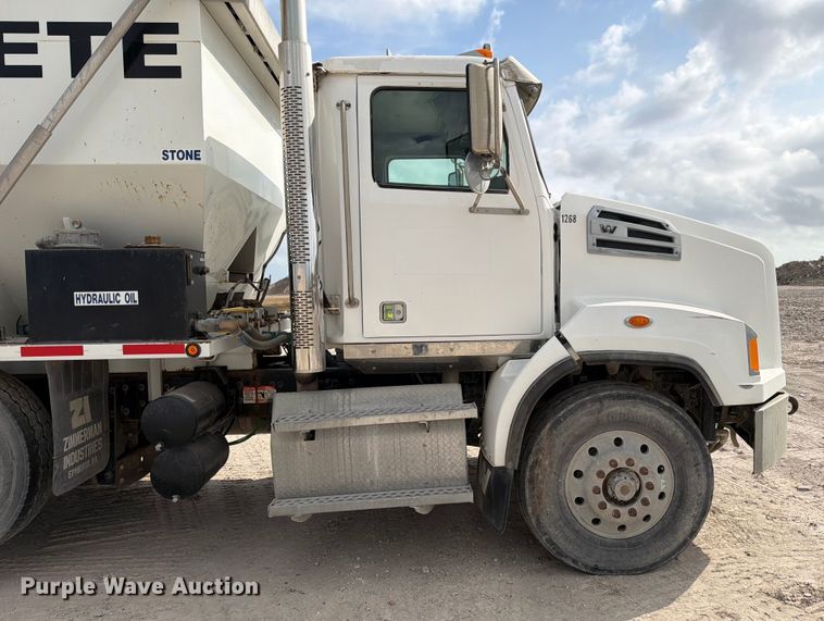 image for item ED5018 2021 Western Star 4700 volumetric concrete mixer truck