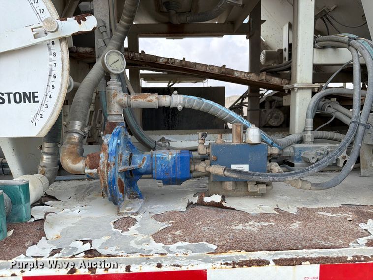 image for item ED5018 2021 Western Star 4700 volumetric concrete mixer truck