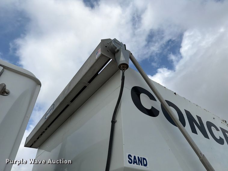 image for item ED5018 2021 Western Star 4700 volumetric concrete mixer truck