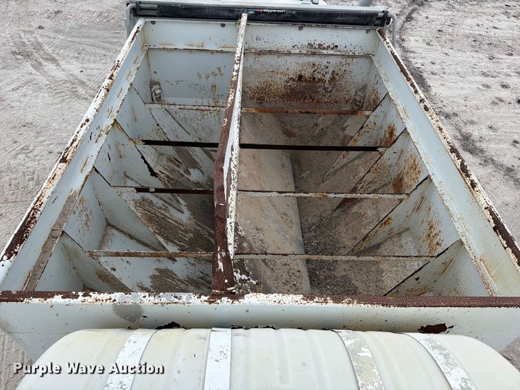 image for item ED5018 2021 Western Star 4700 volumetric concrete mixer truck