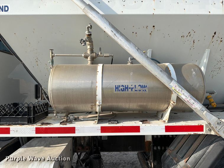 image for item ED5020 2021 Peterbilt 567 volumetric concrete mixer truck