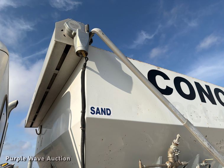 image for item ED5020 2021 Peterbilt 567 volumetric concrete mixer truck