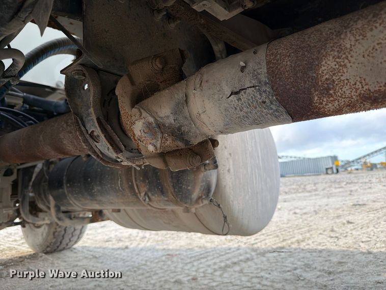 image for item ED5020 2021 Peterbilt 567 volumetric concrete mixer truck