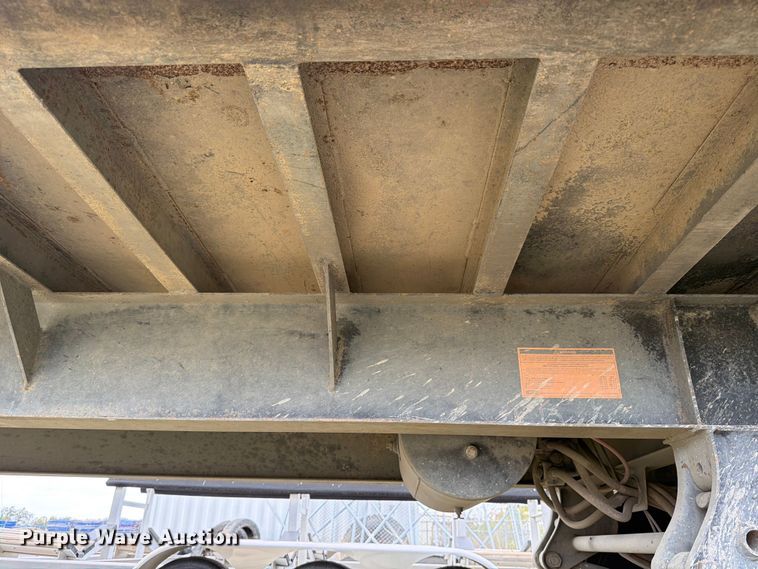 image for item ED5027 2014 Warren  WHDT3996-2-SS ejector trailer