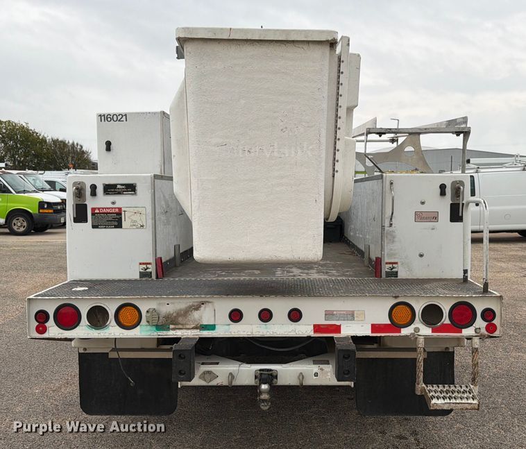 image for item ED5032 2011 Ford F450 Super Duty bucket truck