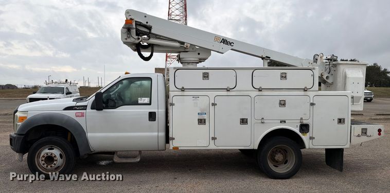 image for item ED5032 2011 Ford F450 Super Duty bucket truck