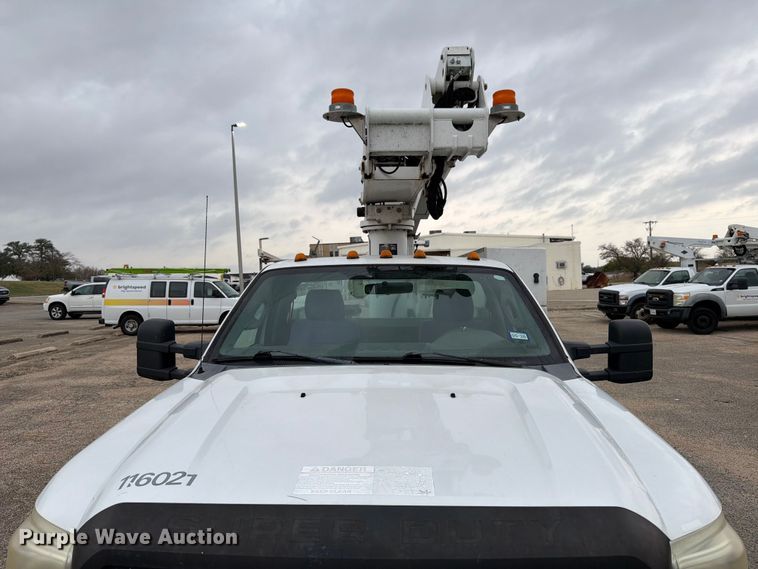 image for item ED5032 2011 Ford F450 Super Duty bucket truck
