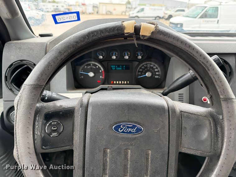 image for item ED5032 2011 Ford F450 Super Duty bucket truck