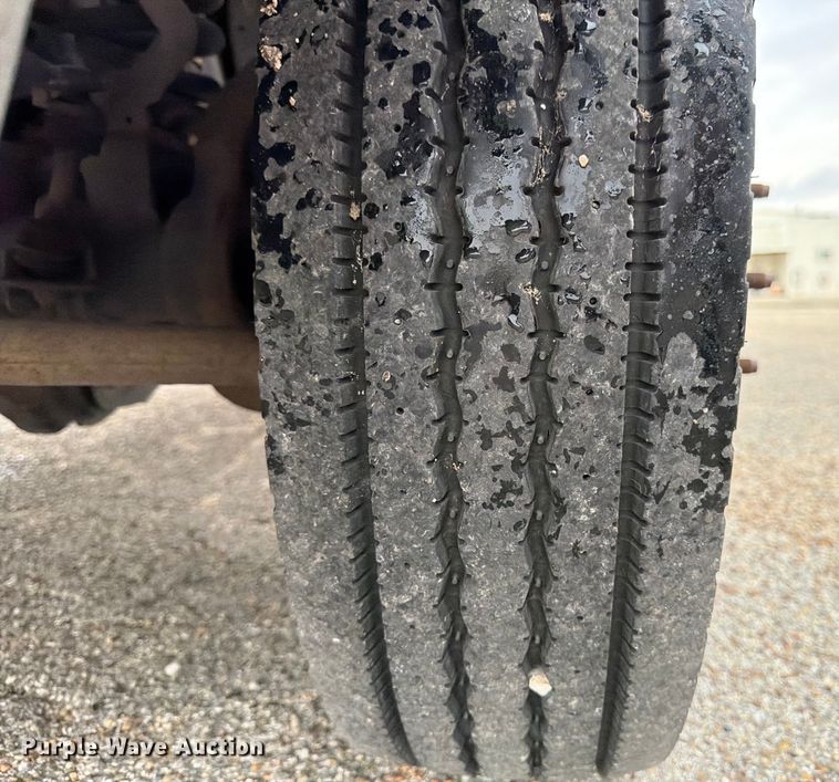 image for item ED5032 2011 Ford F450 Super Duty bucket truck