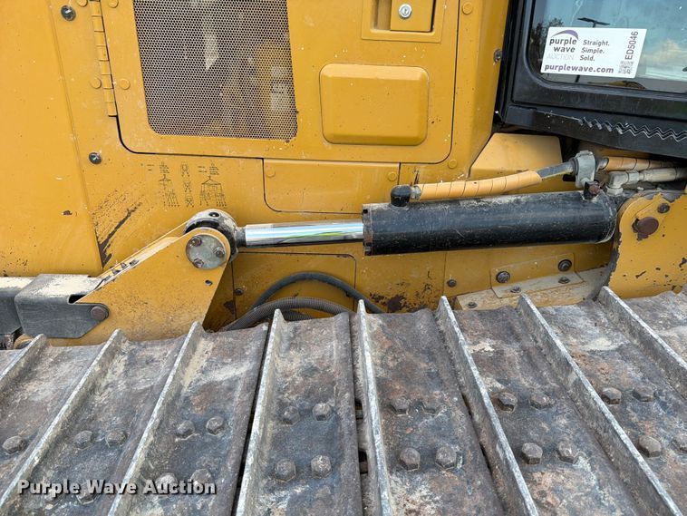 image for item ED5046 2019 Caterpillar D6K2 LGP dozer
