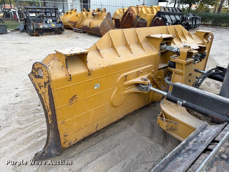 image for item ED5046 2019 Caterpillar D6K2 LGP dozer
