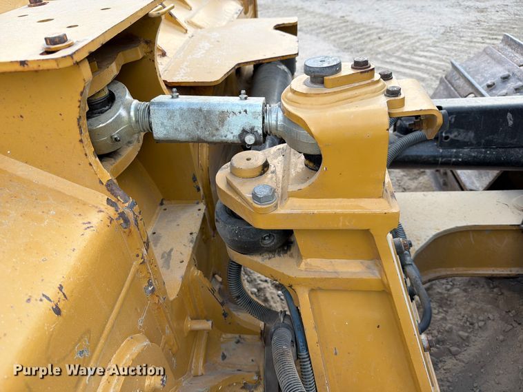 image for item ED5046 2019 Caterpillar D6K2 LGP dozer