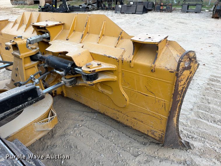 image for item ED5046 2019 Caterpillar D6K2 LGP dozer