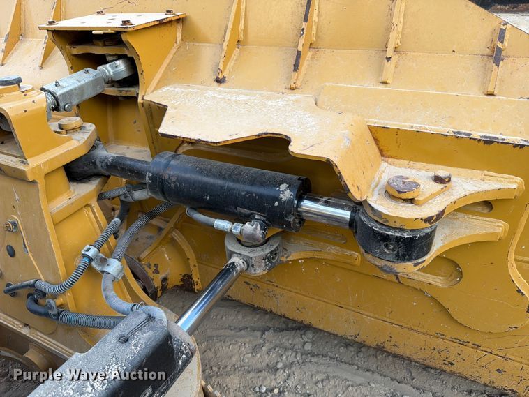 image for item ED5046 2019 Caterpillar D6K2 LGP dozer