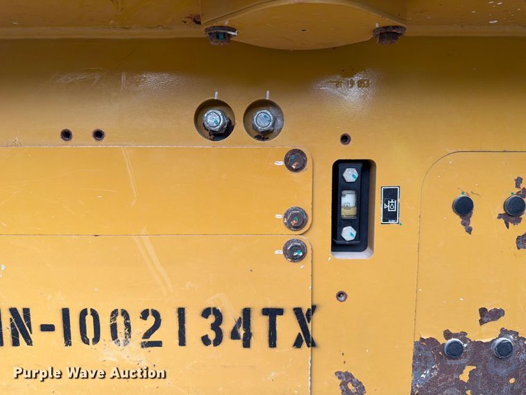 image for item ED5046 2019 Caterpillar D6K2 LGP dozer