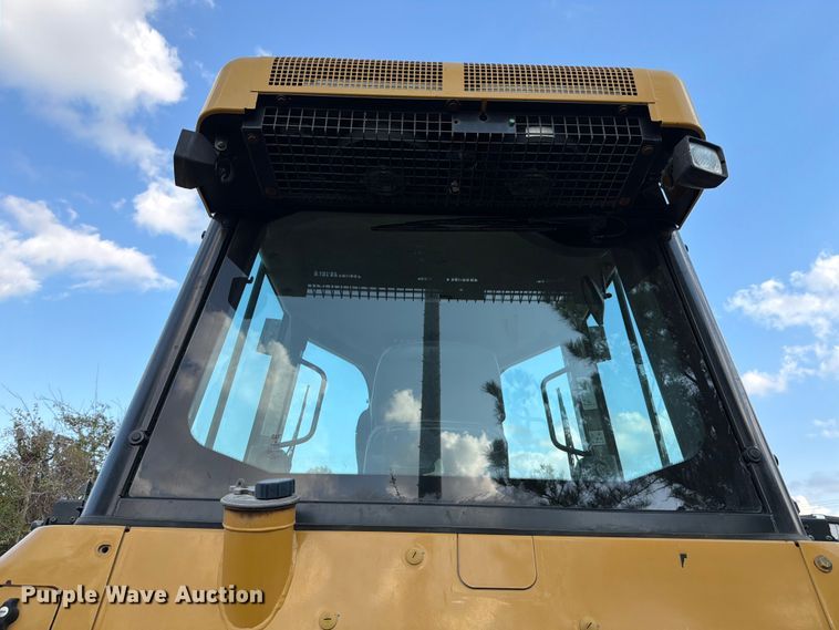 image for item ED5046 2019 Caterpillar D6K2 LGP dozer