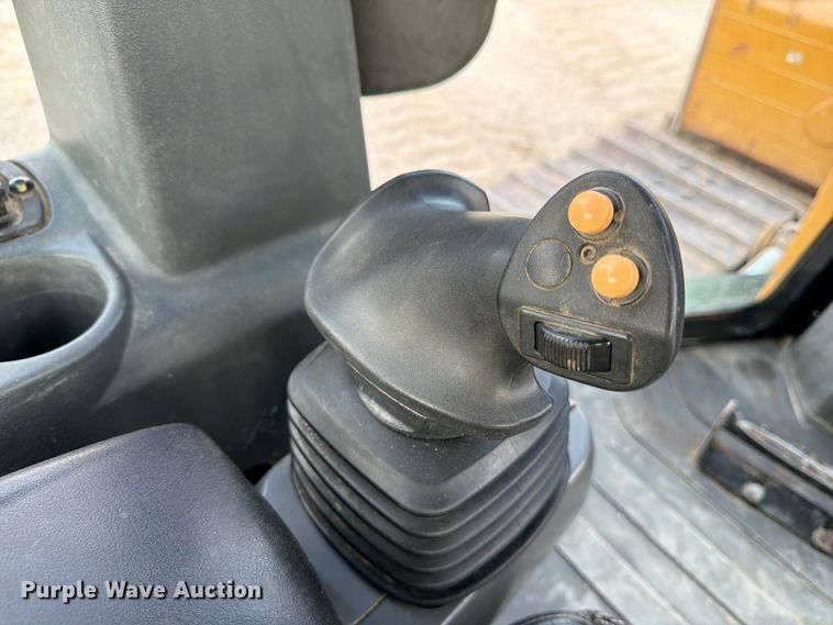 image for item ED5046 2019 Caterpillar D6K2 LGP dozer