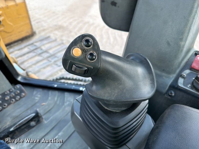 image for item ED5046 2019 Caterpillar D6K2 LGP dozer