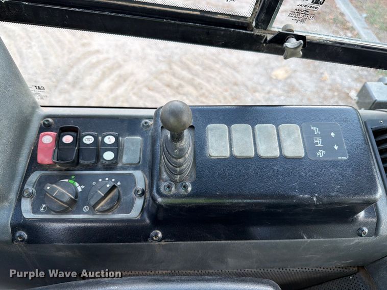 image for item ED5046 2019 Caterpillar D6K2 LGP dozer