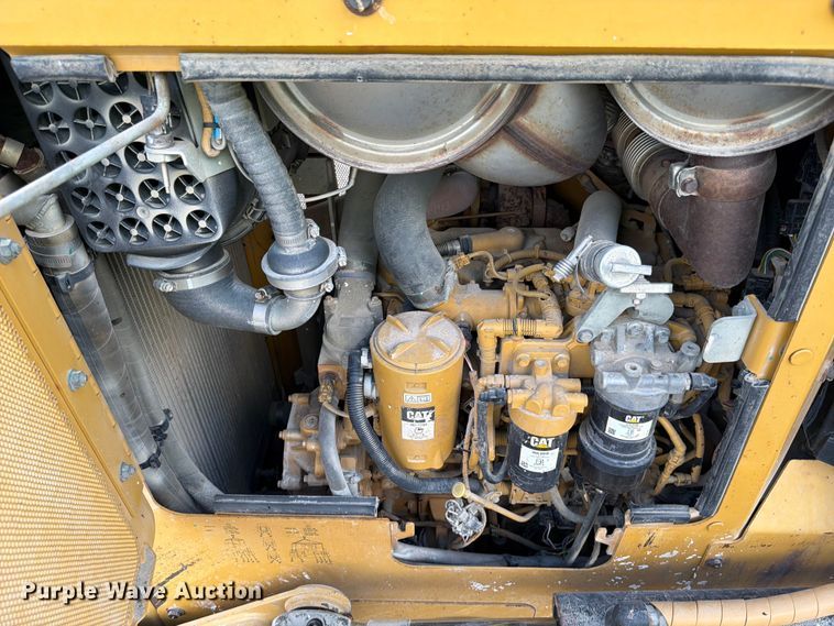 image for item ED5046 2019 Caterpillar D6K2 LGP dozer
