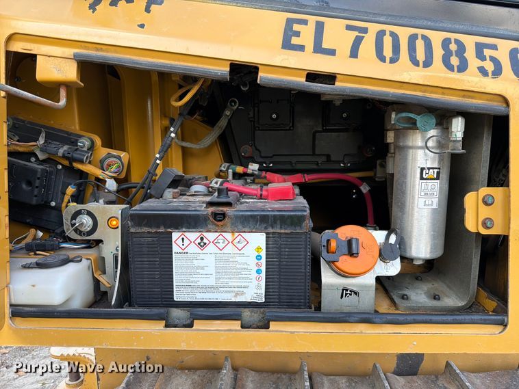 image for item ED5046 2019 Caterpillar D6K2 LGP dozer