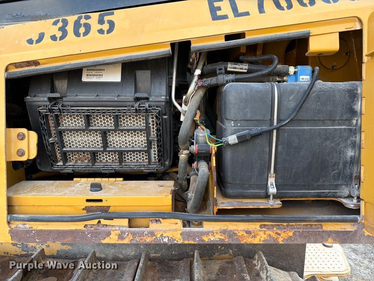 image for item ED5046 2019 Caterpillar D6K2 LGP dozer